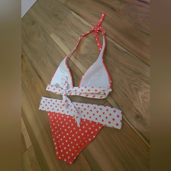 Victoria's Secret Coral and White Polka Dot Bikini 👙 ♥️ - Picture 8 of 14